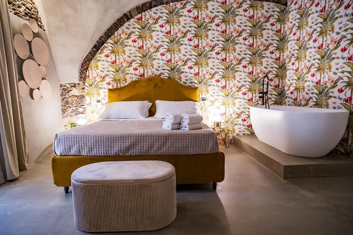 Charme Catania Central Suites