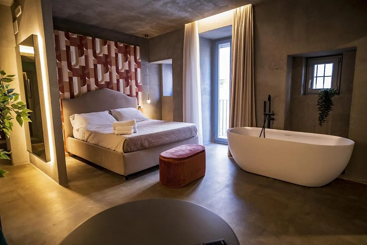 Charme Catania Central Suites