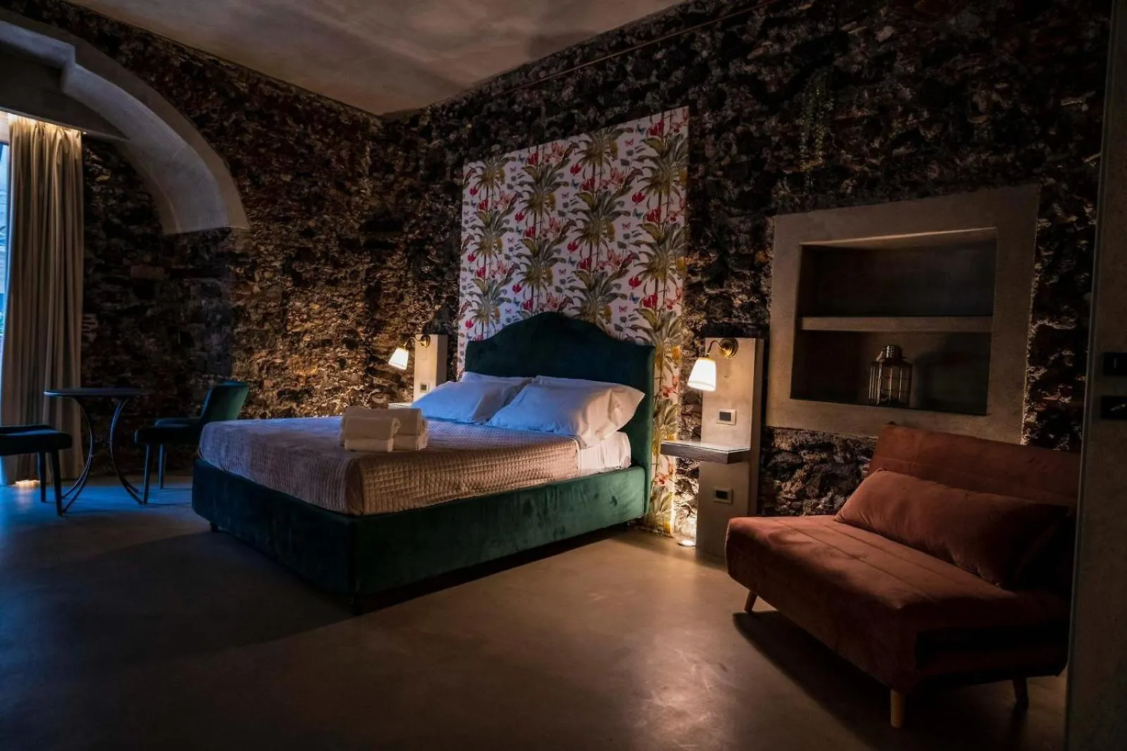 Charme Catania Central Suites Szálloda