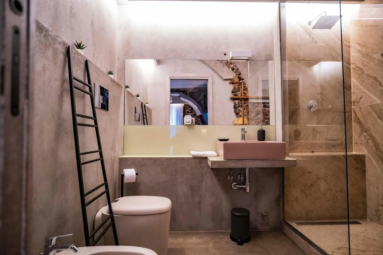 Charme Catania Central Suites